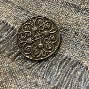 Elegant Silver Swirl Brooch